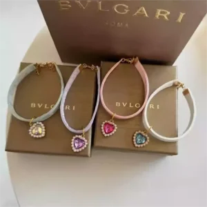 Adjustable Cute Bowtie Pet Collar with Heart Pendant – Teddy & Bichon, Cat and Dog Necklace